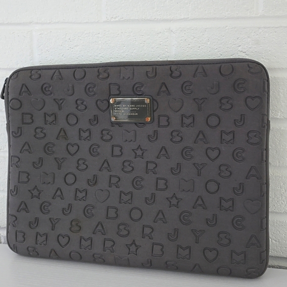 Marc Jacobs Laptop Case Grey - Picture 1 of 7